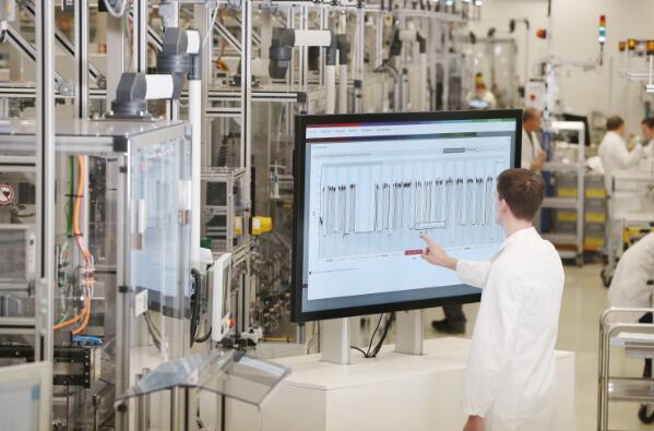 數(shù)字化 工業(yè)未來(lái)的引擎，軟件開發(fā)的核心驅(qū)動(dòng)力